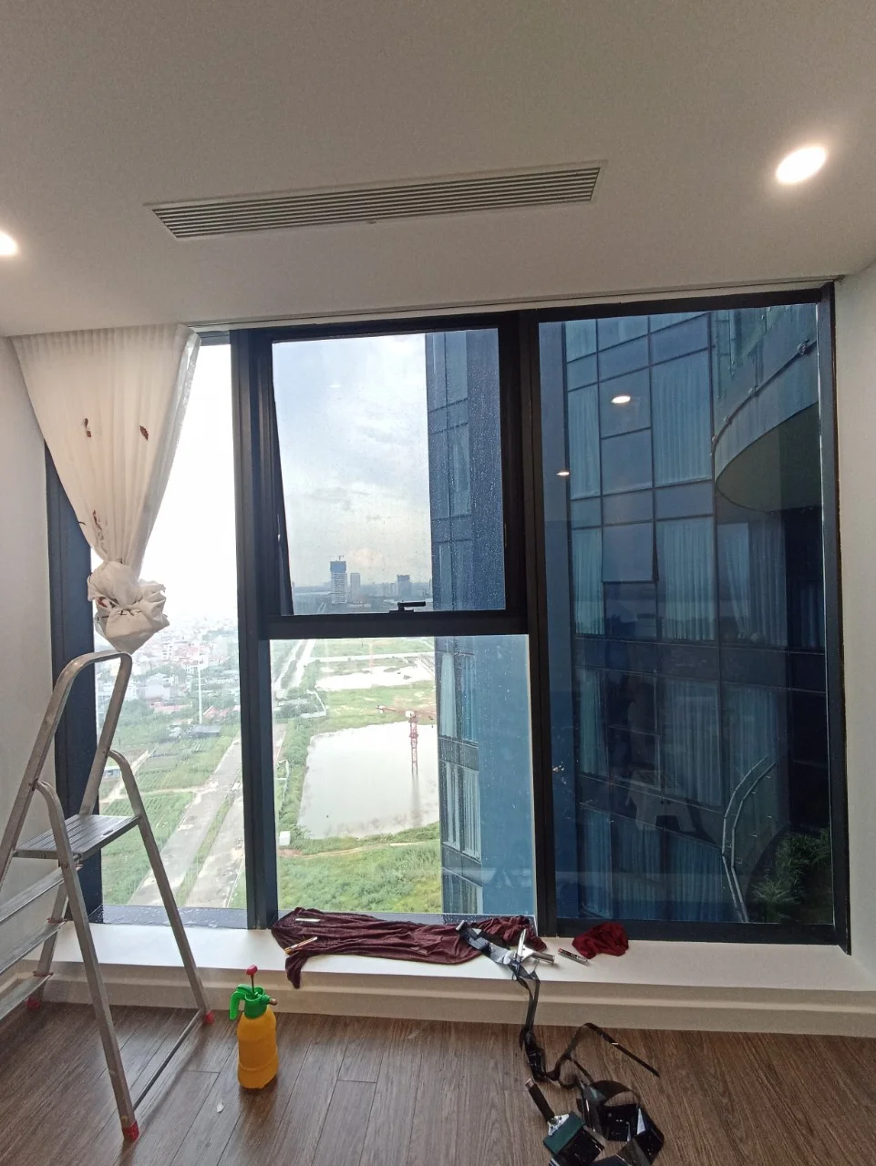 dan phim cach nhiet cho chung cu sunshine city 1967