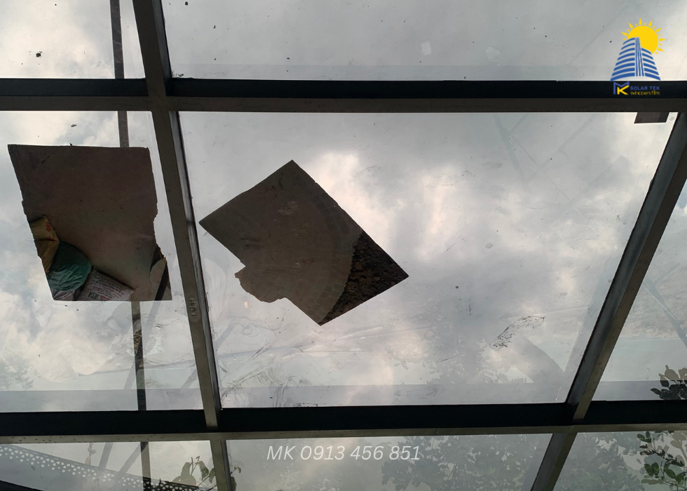 Dịch vụ dán phim cách nhiệt giếng trời 27 dich vu dan phim cach nhiet gieng troi 1852 10