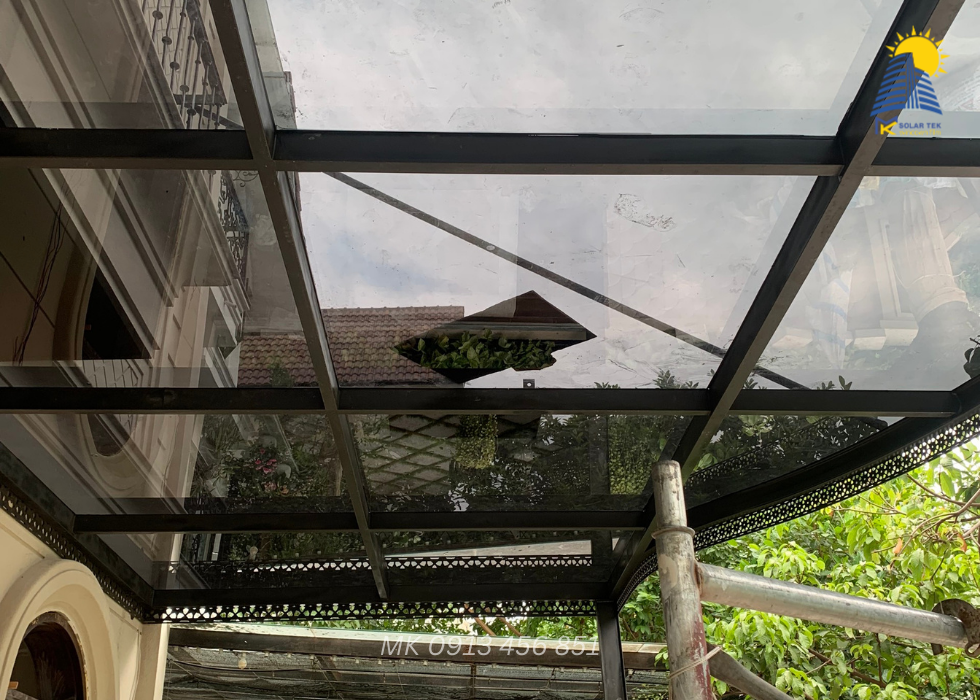 Dịch vụ dán phim cách nhiệt giếng trời 28 dich vu dan phim cach nhiet gieng troi 1852 11