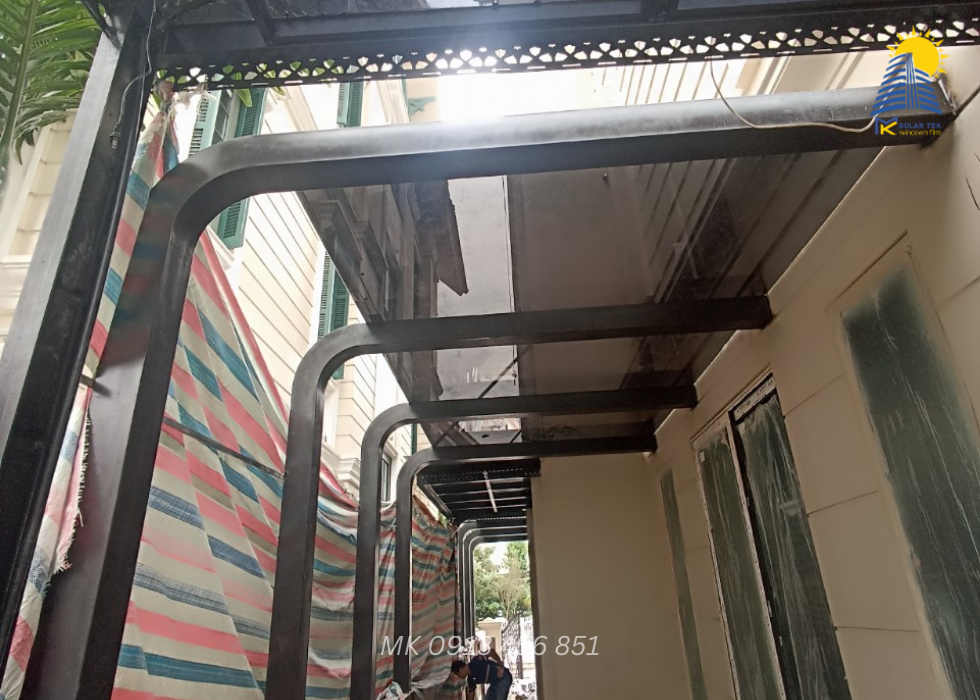 Dịch vụ dán phim cách nhiệt giếng trời 32 dich vu dan phim cach nhiet gieng troi 1852 15