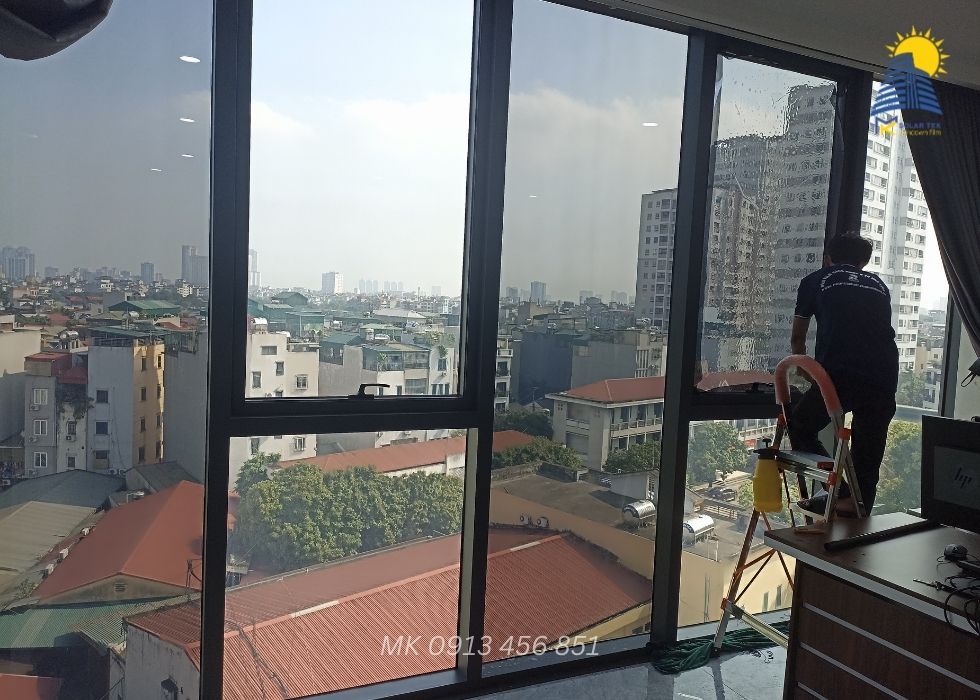 thi cong phim cach nhiet chung cu nha o 1870 30