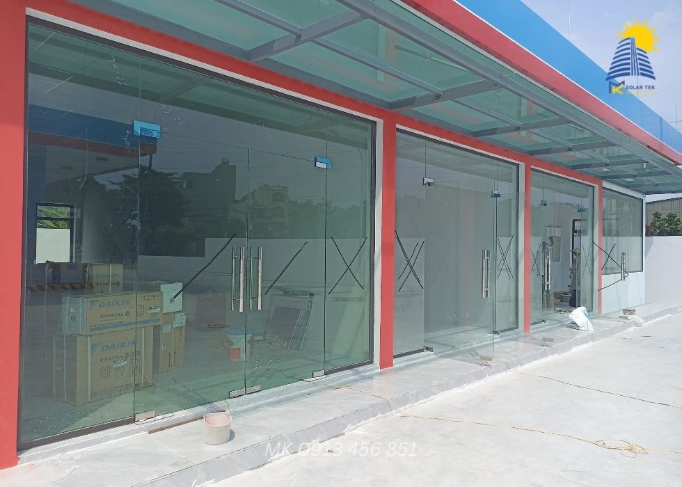 thi cong phim cach nhiet chung cu nha o 1870 5