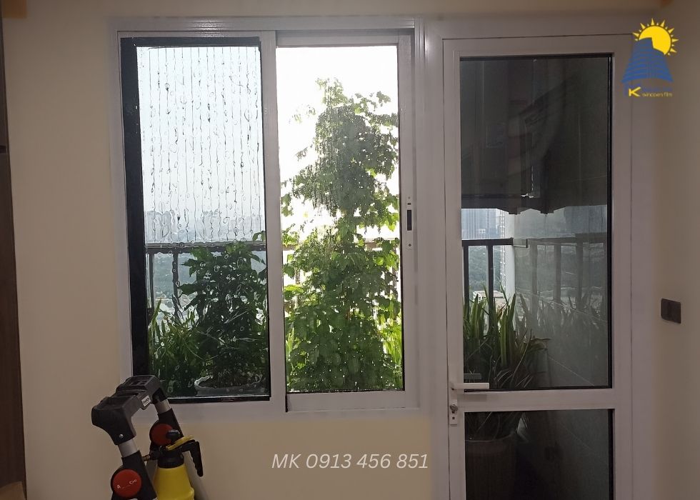 thi cong phim cach nhiet chung cu nha o 1870 8