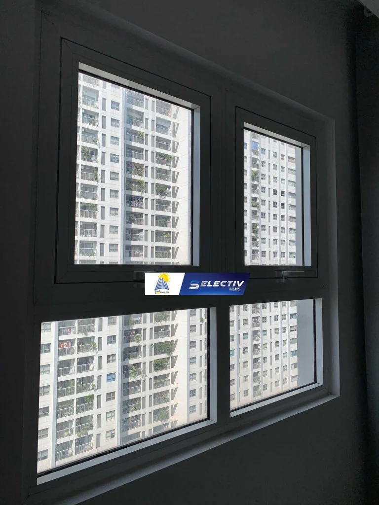 Thi công phim dán cách nhiệt Selectiv pro 20 N6 tại Dương Nội 3