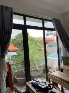 Thi công phim cách nhiệt Selectiv UV400 cho chung cư 10 thi cong phim cach nhiet selectiv uv400 cho chung cu 1970