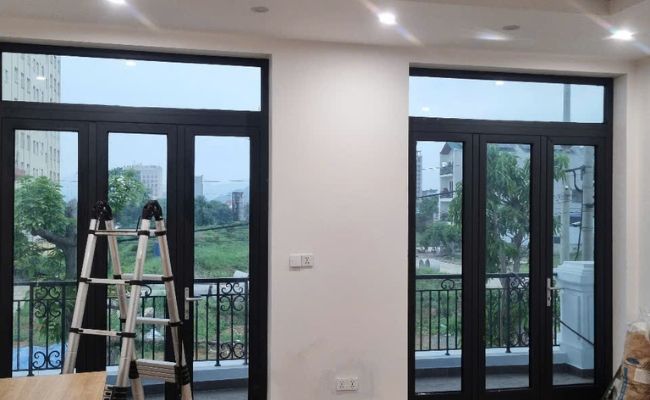 Phim Cách Nhiệt Nhà Kính Ứng Hòa - Minh Khang SolarTek Chuyên Nghiệp 12 phim cách nhiệt nhà kính Ứng Hòa