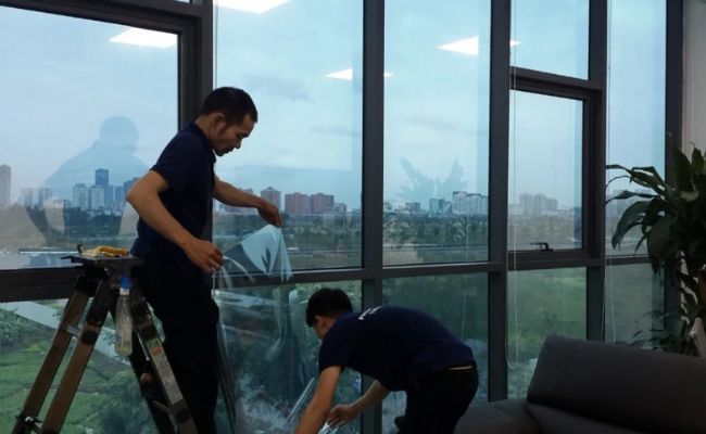 Phim Cách Nhiệt Nhà Kính Mê Linh - Đơn Vị Minh Khang SolarTek Uy Tín Số 1 8 phim cách nhiệt nhà kính Mê Linh